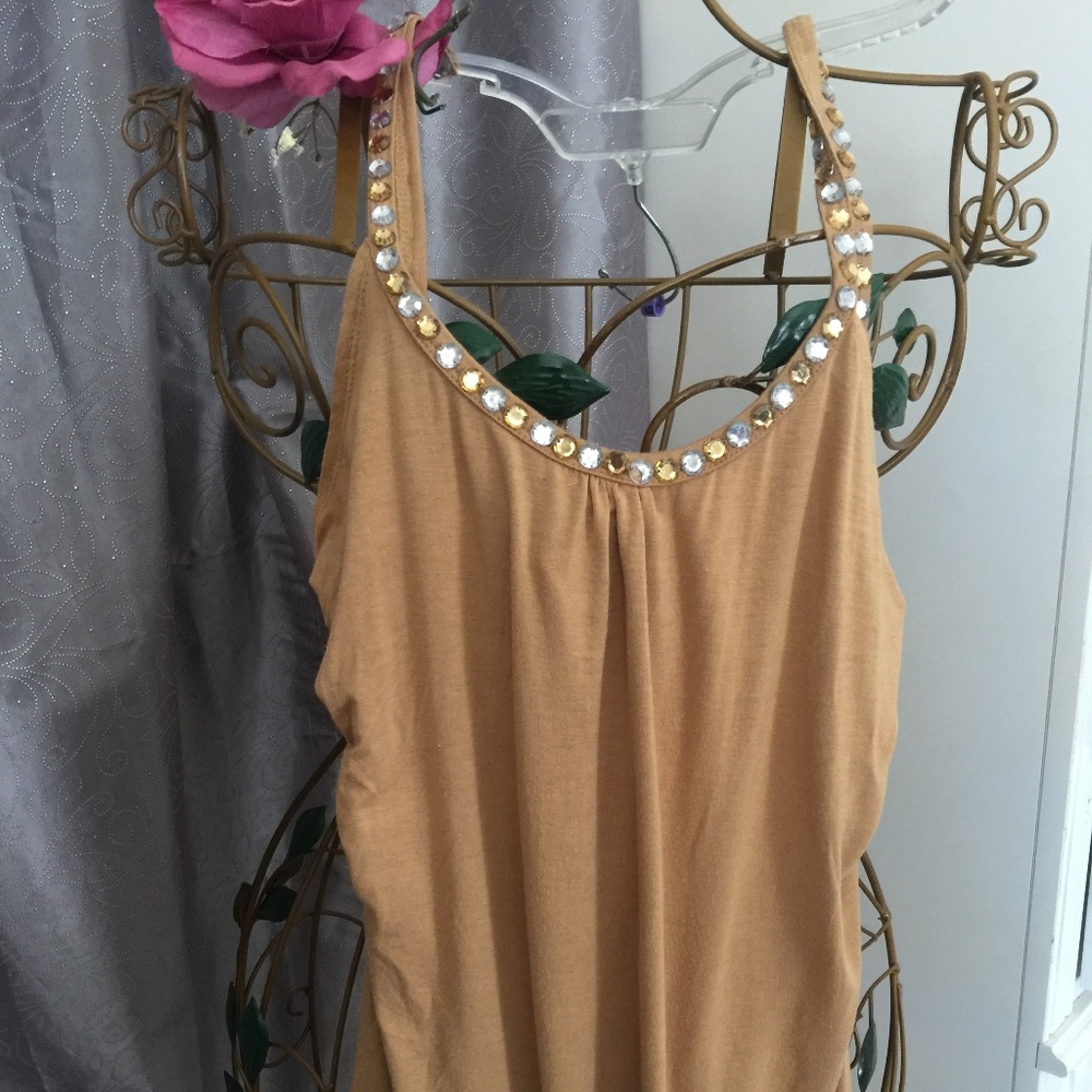 Lipstick 'sleeve less top gold  beaded neck small